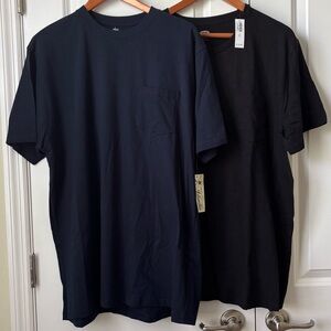2 NWT Men’s XL Pocket SS Tees T-Shirts Navy - Islandia Black - Old Navy New